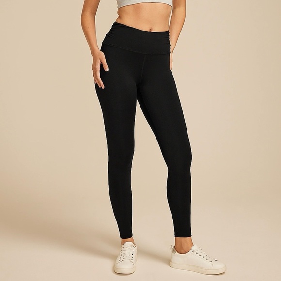 NWT Maurices High Rise Leggings - Picture 1 of 6